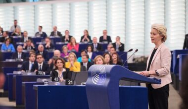 Sturz von Ursula von der Leyen - Europäisches Parlament stimmt über Misstrauensantrag ab