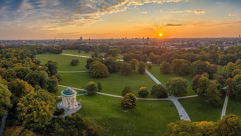 Verbot gekippt: Was Münchner zum Kiffen im Englischen Garten sagen