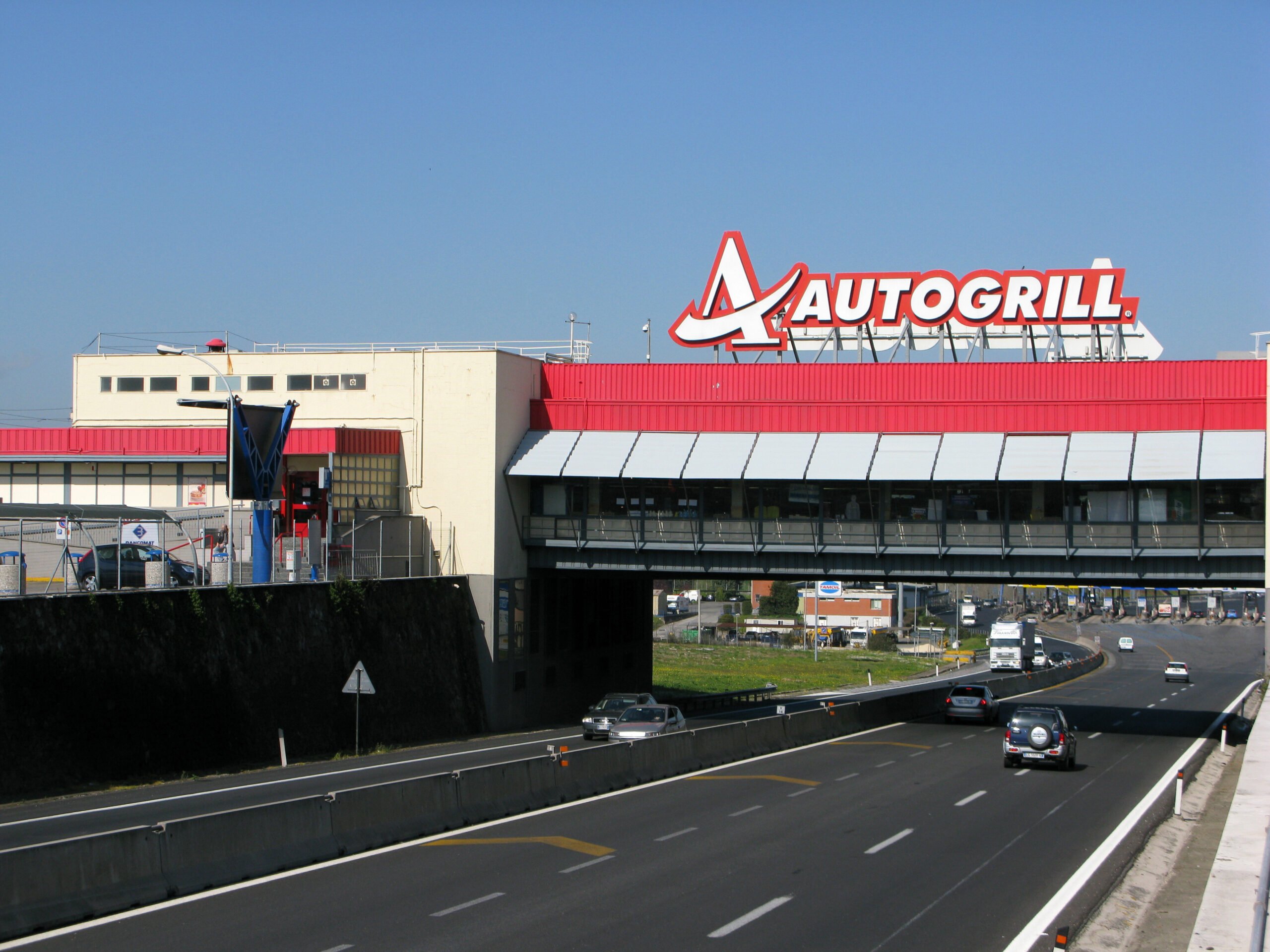 Ein Autogrill Restaurant an der Autobahnausfahrt Roma Sud. 