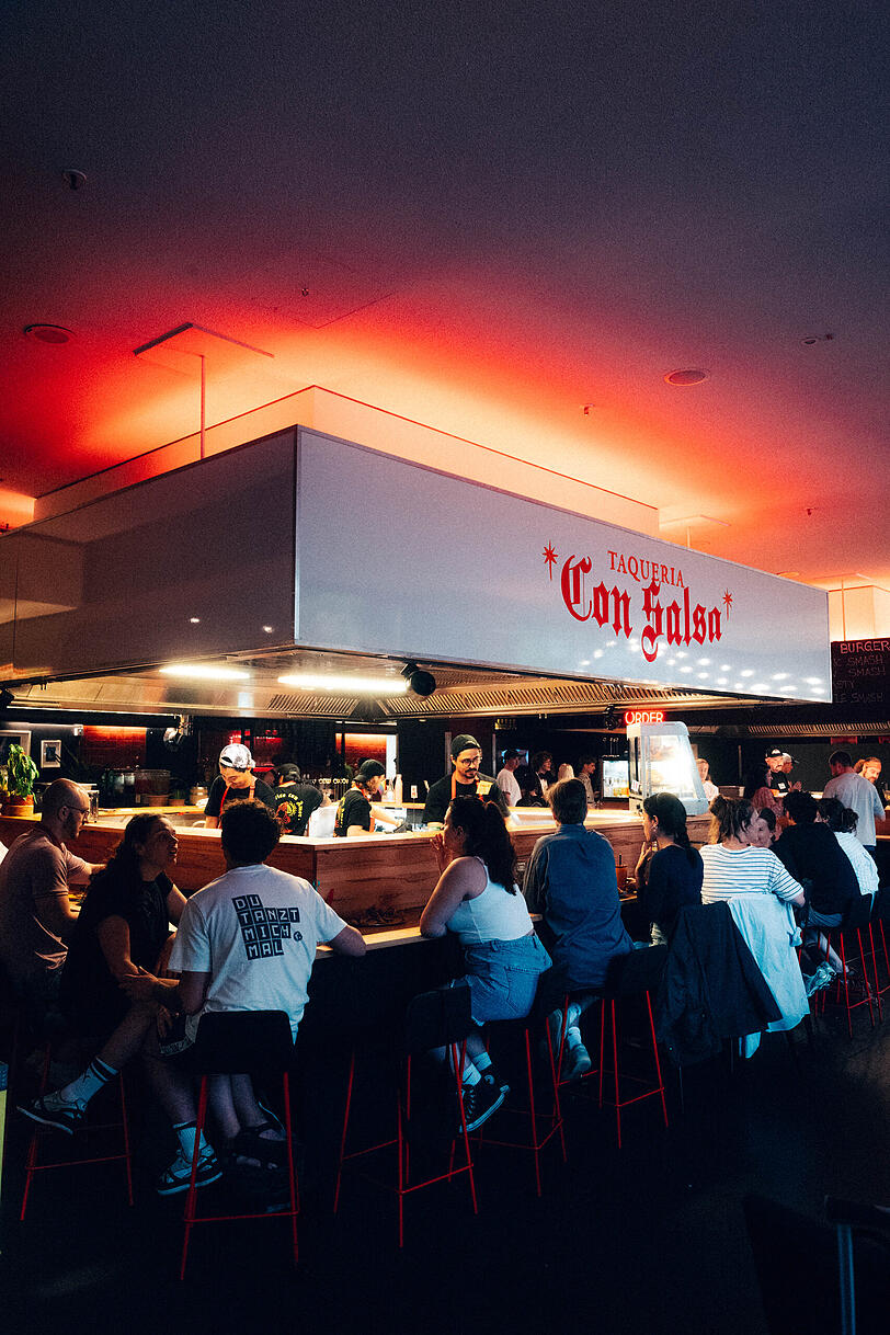 Voll und laut, aber trotzdem familiär geht es in dem mexikanischen Restaurant im ehemaligen Gasteig zu.