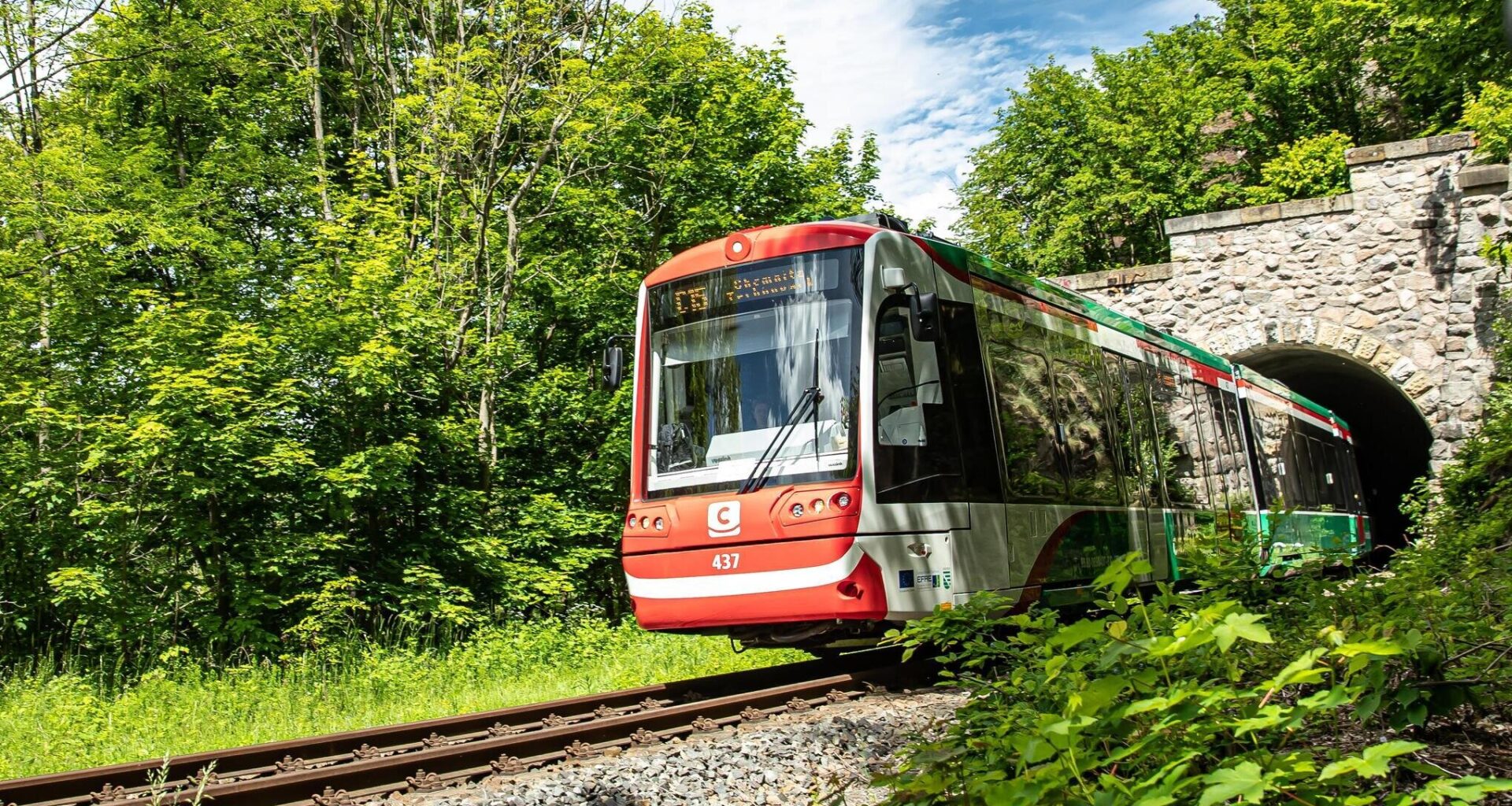 City-Bahn Chemnitz setzt Busse nach Thalheim und Aue ein