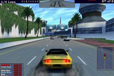 Von Null auf Vollgas - und vor dem Aus? So hat sich die Kult-Reihe "Need for Speed" entwickelt - Die Möglichkeit, bei "Need for Speed III: Hot Pursuit" (1998) zwischen Arcade oder Simulation zu wählen, hatten nur PlayStation-Besitzer. Dafür durften PC-Spieler auf Wunsch auch die Rolle der Cops übernehmen. Neben Rennsport-Modi bot der titelgebende Modus "Hot Pursuit" wieder ein Katz-und-Maus-Spiel mit der Polizei. Der fehlte im zweiten Teil.