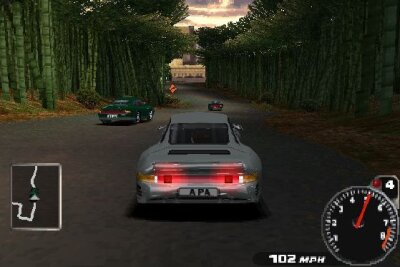 Von Null auf Vollgas - und vor dem Aus? So hat sich die Kult-Reihe "Need for Speed" entwickelt - "Need for Speed: Porsche" (2000) hatte zwar "nur" einen Hersteller zu bieten, dafür jedoch 90 Modelle aus der Historie der Kultmarke. Seit dem dritten Teil konnten PC-Spieler online fahren - nun auch im Porsche. Der Titel war mehr Rennspiel-Simulation als die Vorgänger. Neben der Autobahn ging es unter anderem in die Alpen und nach Monte Carlo.