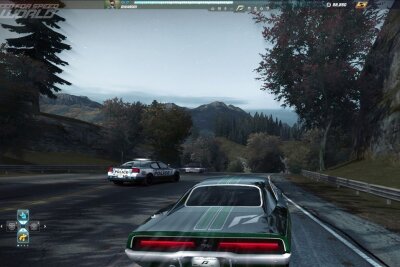 Von Null auf Vollgas - und vor dem Aus? So hat sich die Kult-Reihe "Need for Speed" entwickelt - Die Welt ist kein Dorf, sondern eine Rennstrecke: "Need for Speed: World" tanzte aus der "NFS"-Reihe, denn es war ein  Online-Racer. Die frei befahrbare Spielwelt bot lizensierte Autos, Tuning und Verfolgungsjagden mit der Polizei oder anderen Spielern. Schon damals fragwürdig: Ein Level-Aufstieg war nicht nur durch Erfolge möglich, sondern ließ sich auch mit realem Geld erkaufen.