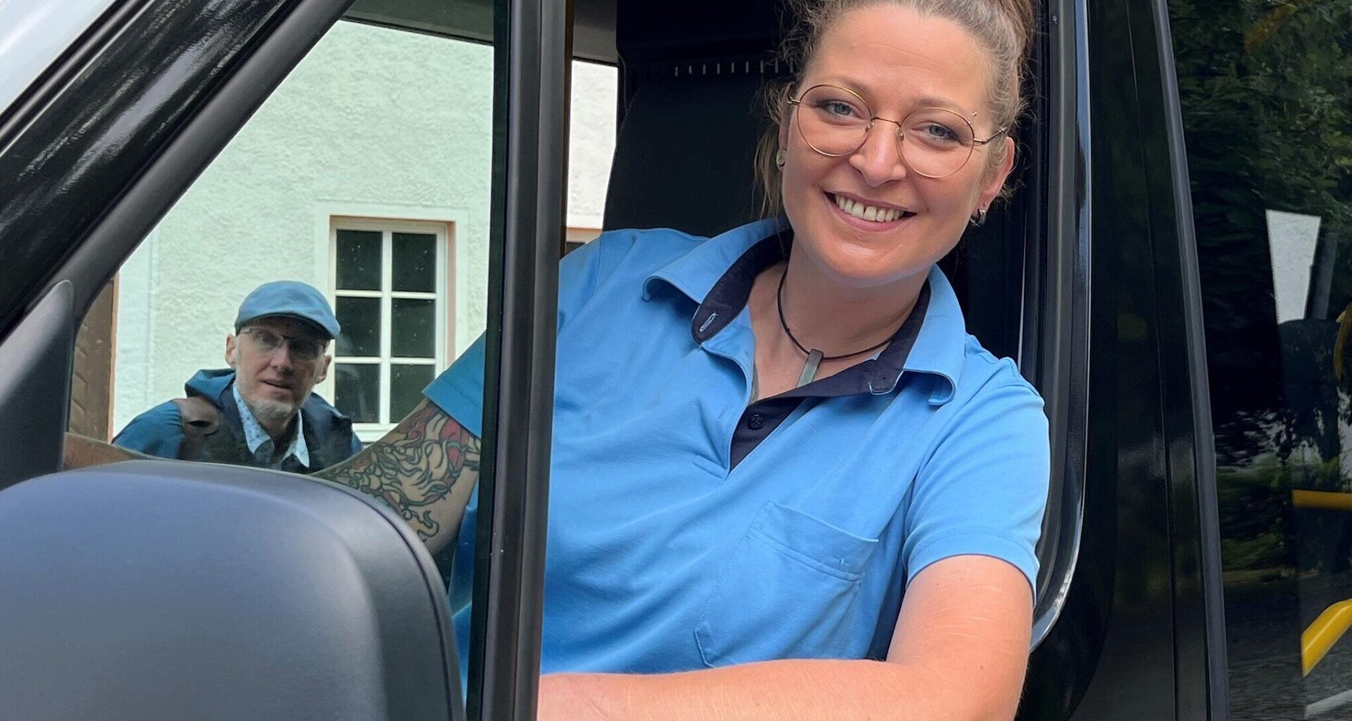 Erster Elektro-Bus im Erzgebirgskreis fährt in Gelenau auf Linie