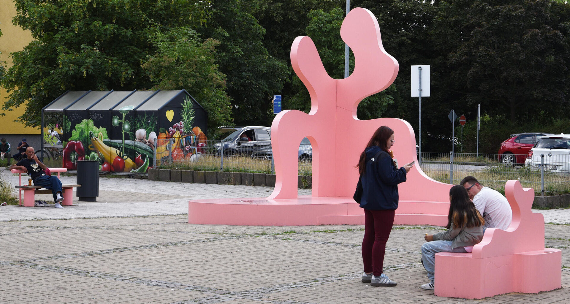 Kunst oder Sitzgelegenheit? Wie die Kreativachse Chemnitz „aufmöbelt“