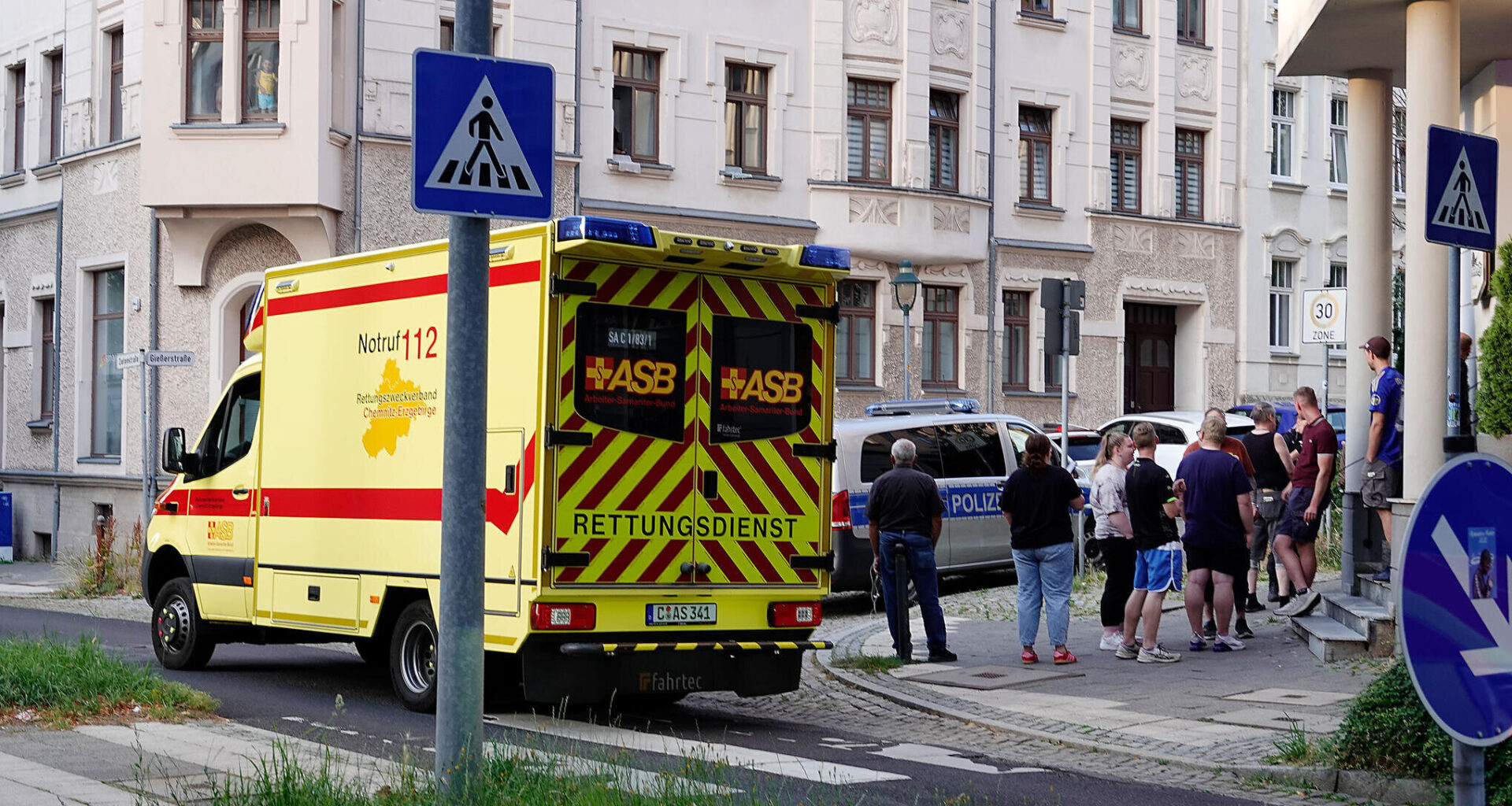 Immer wieder Schüsse in Chemnitz, mehrere Verletzte: Was steckt dahinter?