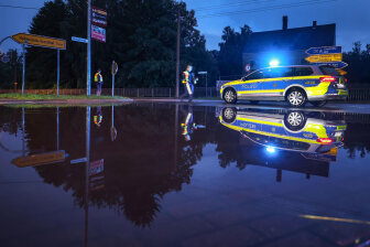 Die B 180 in Oberlungwitz war am Sonntagabend gesperrt.