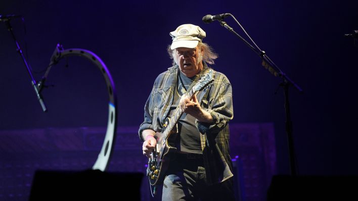 Neil Young performing on the Pyramid Stage during the Glastonbury Festival at Worthy Farm in Somerset. Picture date: Saturday June 28, 2025.
