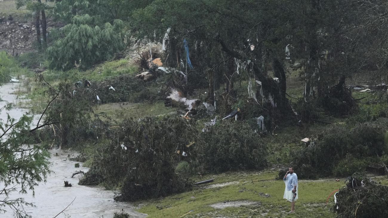 USA: Mindestens 24 Menschen bei Hochwasser in Texas getötet