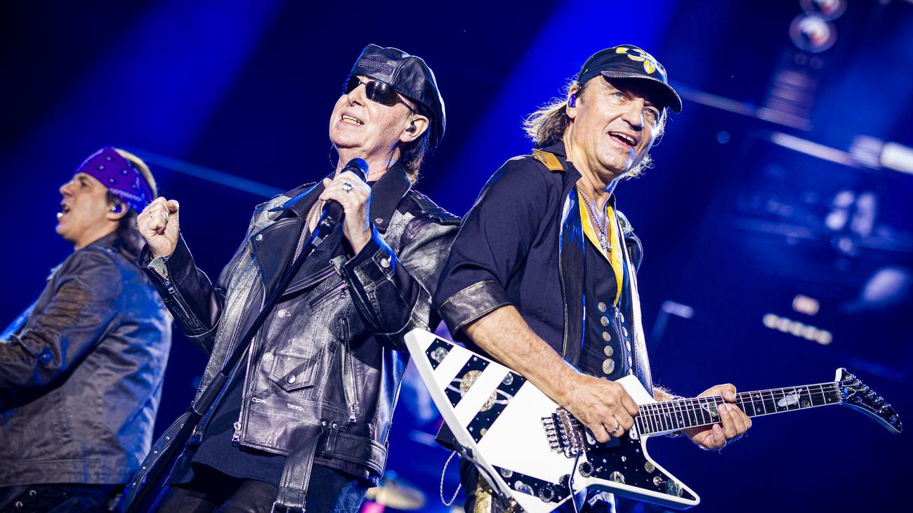Jubiläumskonzert: Show zum 60. - Scorpions spielen vor 45.000 Fans in Hannover