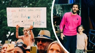 Fan Ella möchte Schlagzeug spielen, während Alvaro Soler singt. Sie hält im Publikum ein Schild hoch.