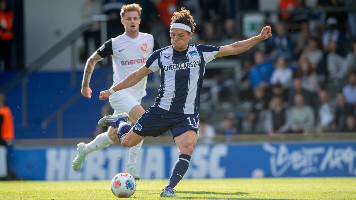 Fabian Reese von Hertha BSC beim Schuss. (Foto: IMAGO / Matthias Koch)