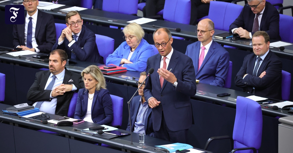 Liveticker zur Merz-Regierung: Merz kritisiert Sudhof-Bericht