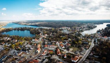 Kalksee und Falkensee in Woltersdorf bei Berlin (Quelle: dpa/Simon Detel)