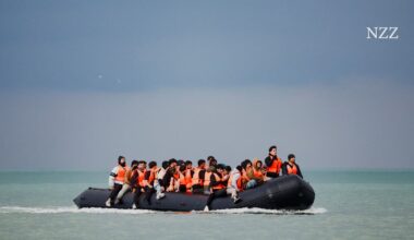 Macron und Starmer handeln Migrationsdeal aus