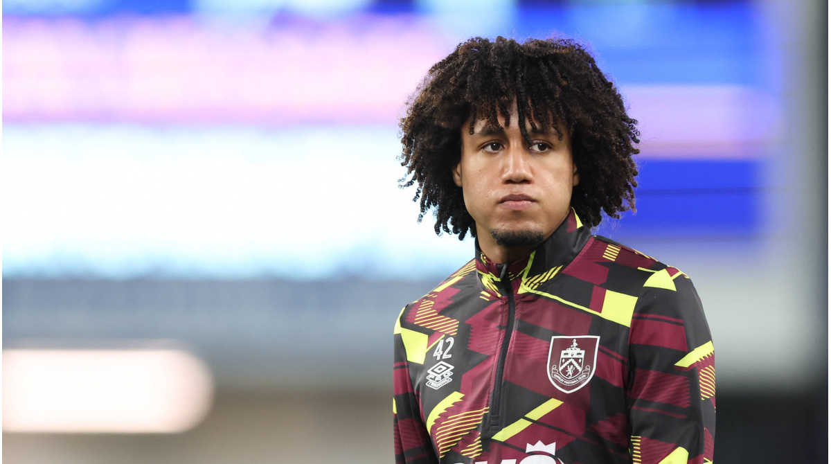 FC Augsburg: Massengo-Transfer vom FC Burnley vor Abschluss