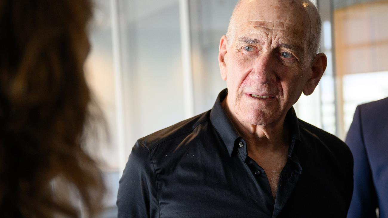 Ehud Olmert: Ehemaliger israelischer Premier wirft Israel Kriegsverbrechen vor