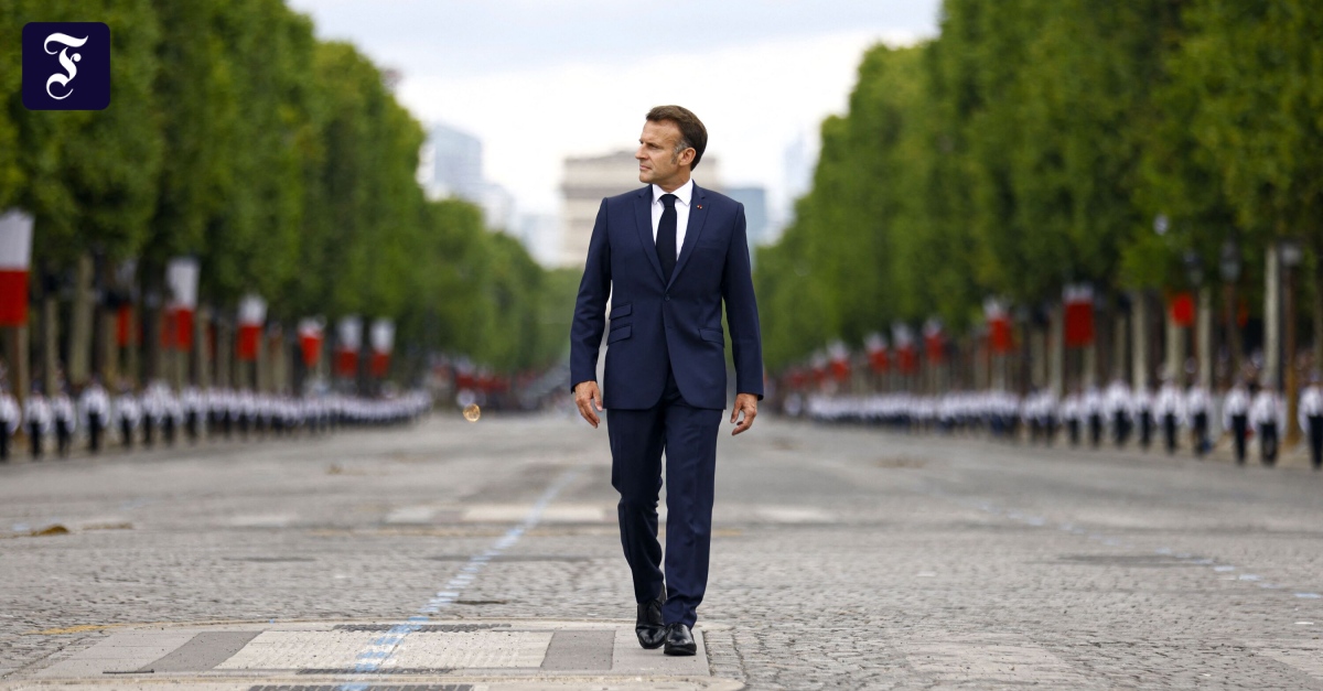 Emmanuel Macron: Frankreich will Aufrüstung beschleunigen