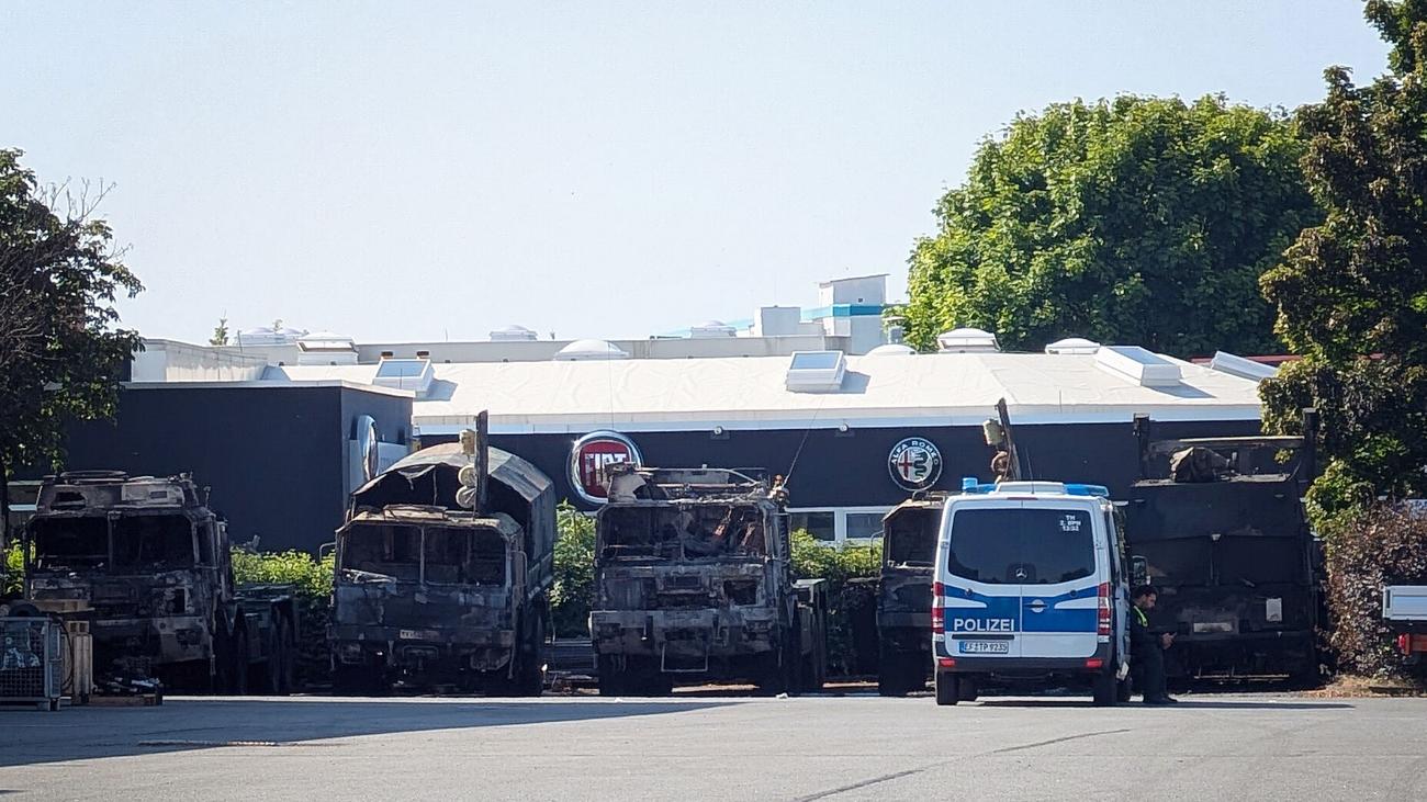 Staatsanwaltschaft : Verdächtige nach mutmaßlichem Anschlag auf Bundeswehr-Lkw ermittelt