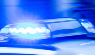 Berlin-Kreuzberg: Mann vor Restaurant angeschossen – Täter flüchten