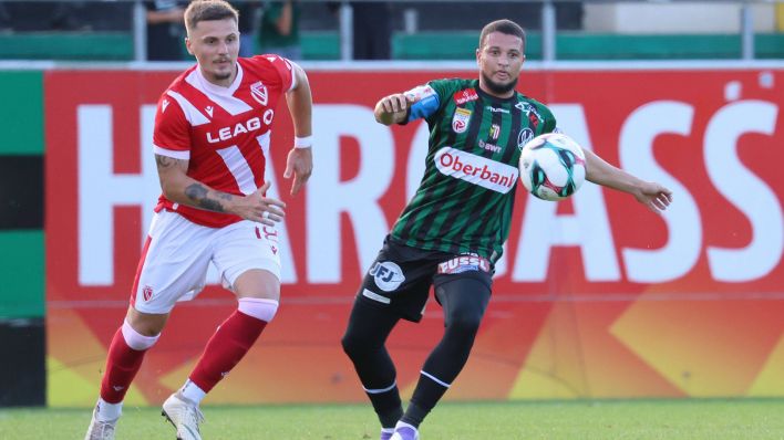 Energie Cottbus im Testspiel gegen Ried (imago images/Daniel Scharinger)