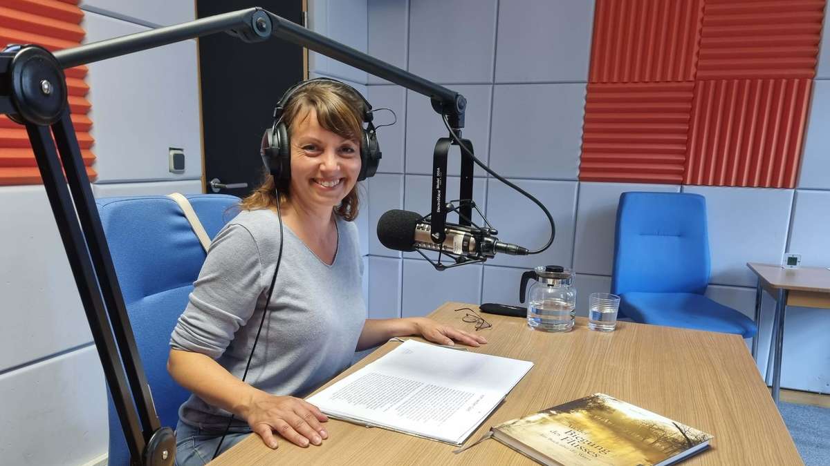 Autorin Sandra Blume selbst spricht das Hörbuch ein.