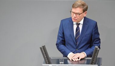 Afghanistan: Außenminister Wadephul sagt Aufnahme in Pakistan wartender Afghanen zu