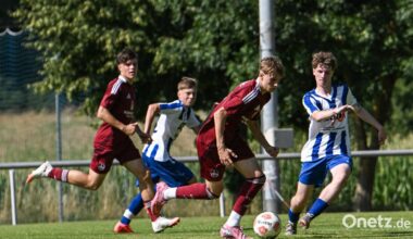 U17 des 1 FC Nürnberg erteilt dem SV Raigering in Kauerhof Anschauungsunterricht