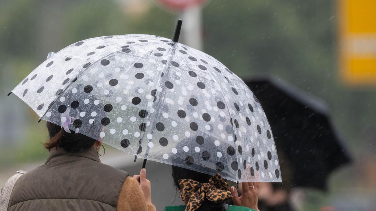 Unwetterwarnung: Deutscher Wetterdienst fürchtet Regenmengen wie bei Ahrtal-Katastrophe
