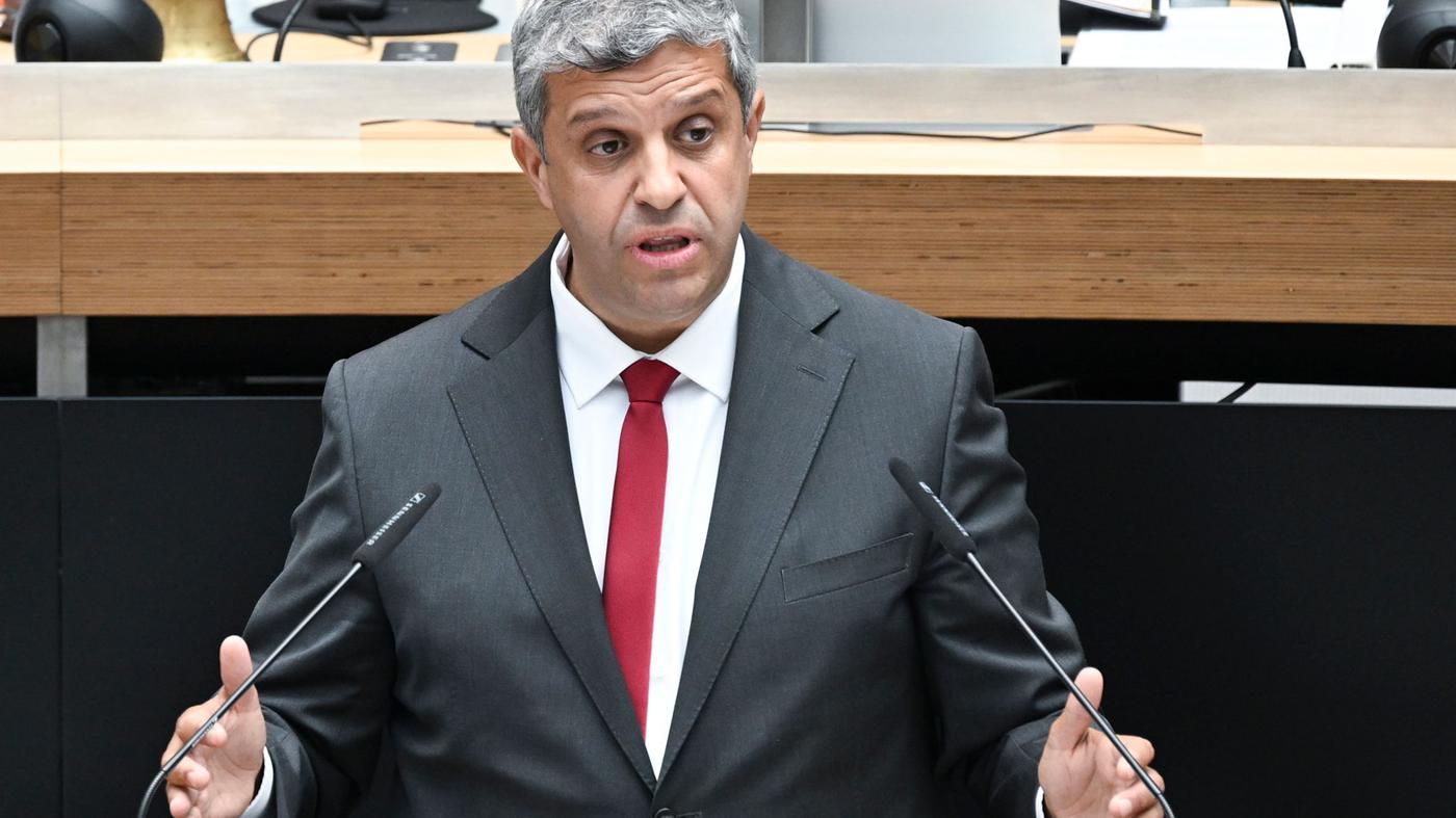 SPD-Fraktionschef Saleh verteidigt neue Schulden für Berlin