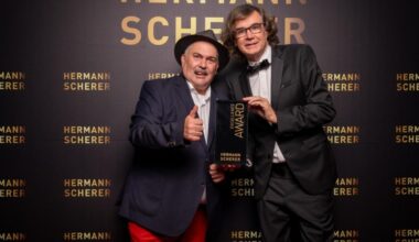 Uwe Steinigers Triumph beim Internationalen Speaker Slam in Wiesbaden
