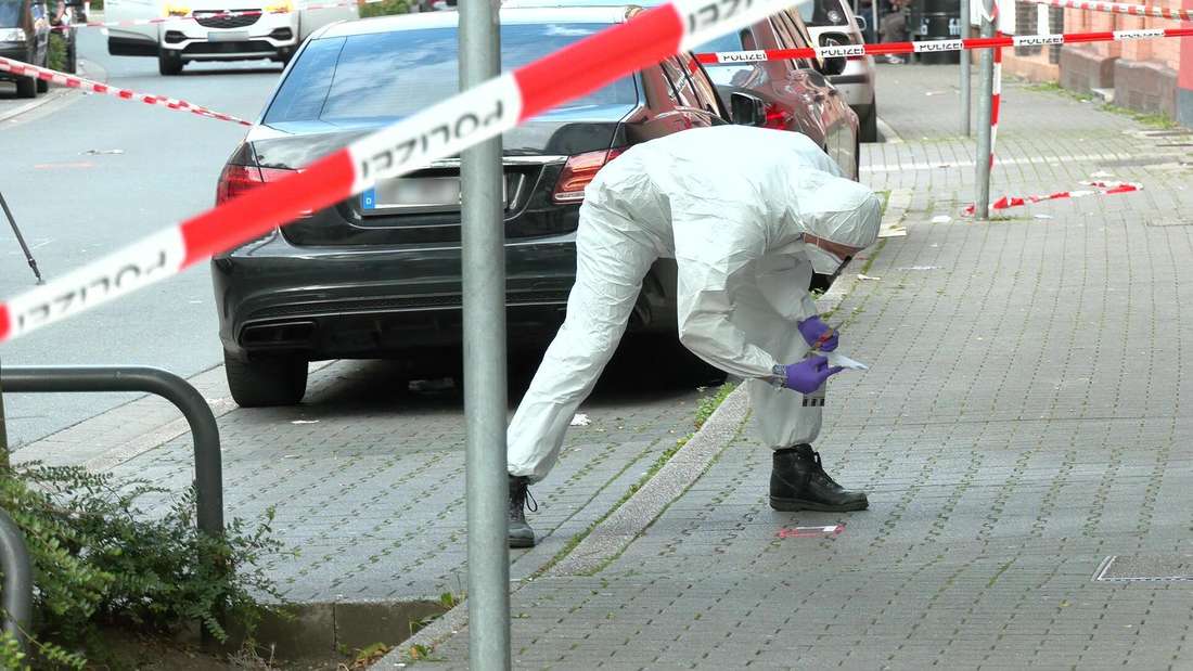 Bei einer Auseinandersetzung wurde eine Person durch Schüsse verletzt.