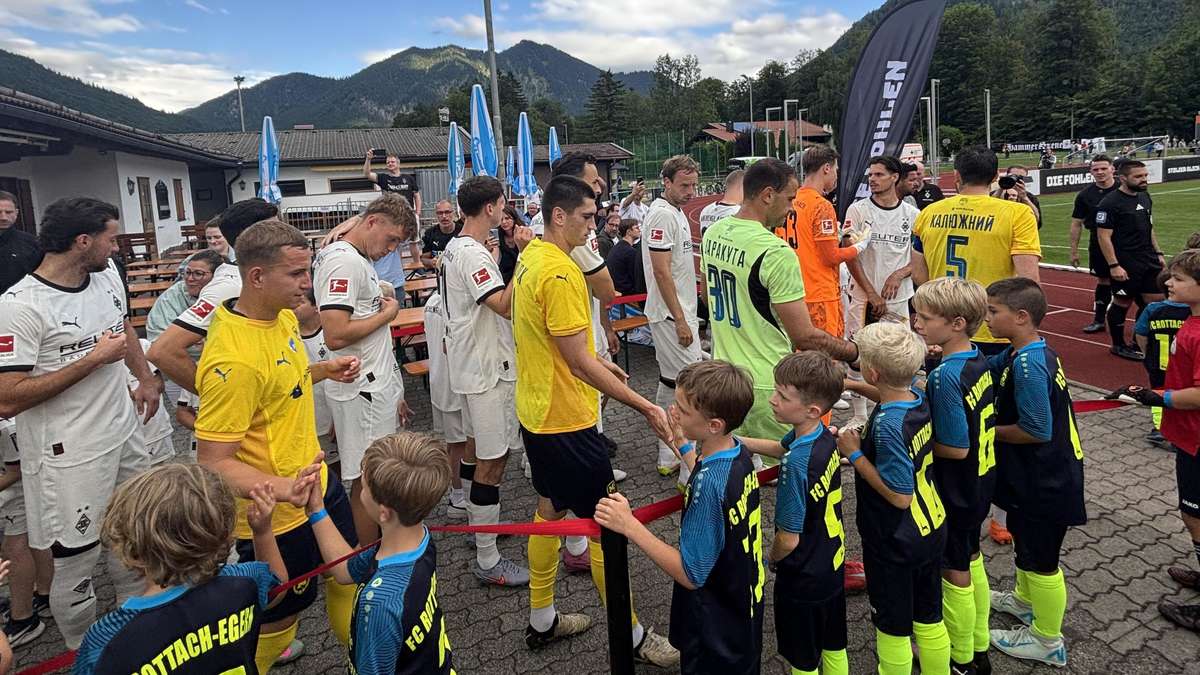 Borussia Mönchengladbach im Trainingslager bei Freunden