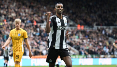 Isak teilt Newcastle Wechselwunsch mit – Liverpool weiter interessiert