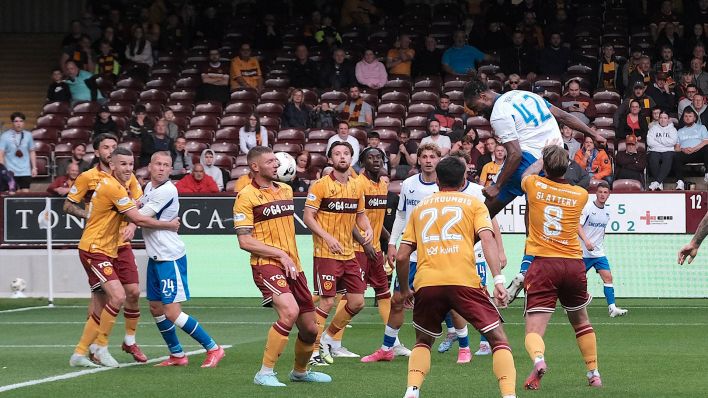 Hertha beim Testspiel in Motherwell (imago images/Alex Todd)