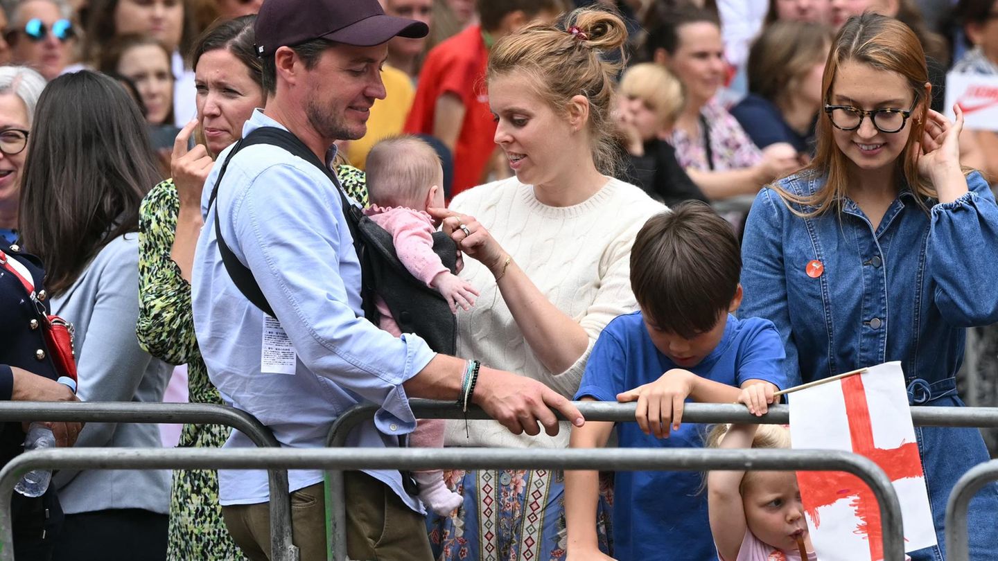 Prinzessin Beatrice: Süße Premiere! Erster Auftritt mit Baby Athena