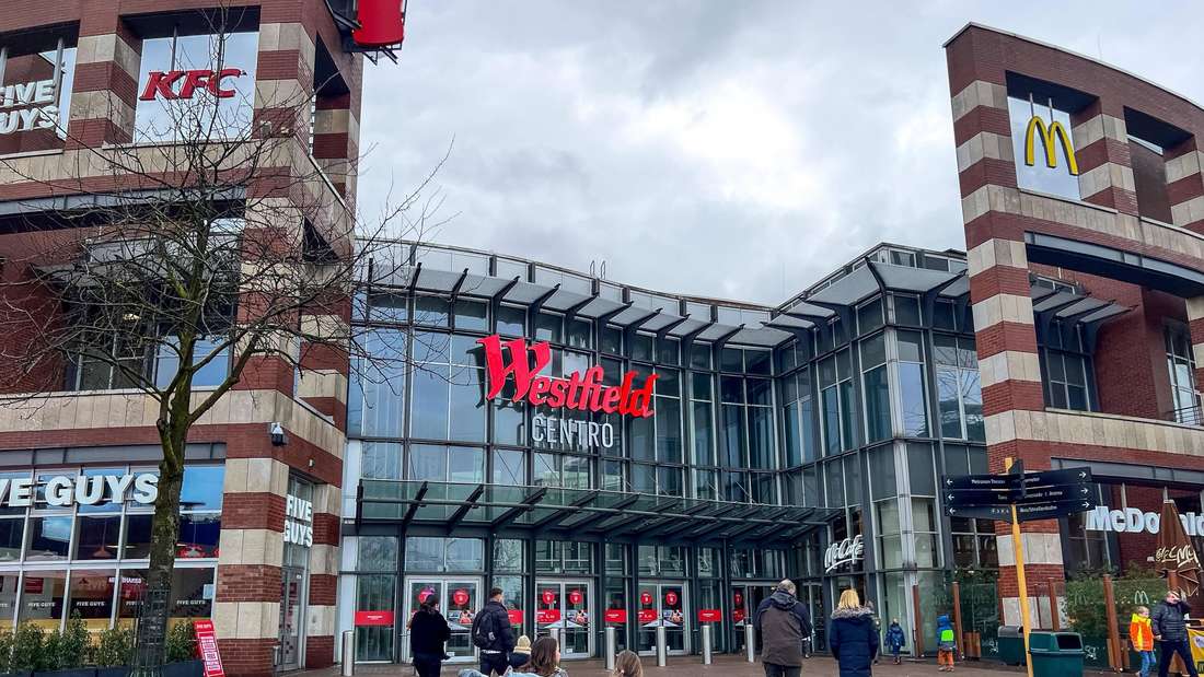 Das Westfield Centro in Oberhausen ist das größte Einkaufszentrum in Deutschland – sogar europaweit zählt es mit zu den größten. Es bietet über 230 Shops auf einer Gesamtfläche von 230.000 Quadratmetern.