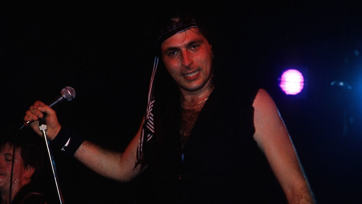 Der Tag: Erster Iron-Maiden-Sänger Paul Mario Day ist gestorben