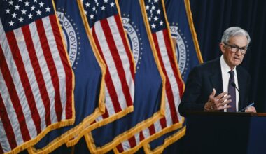 US-Notenbank: Fed hält Leitzins auf hohem Niveau stabil