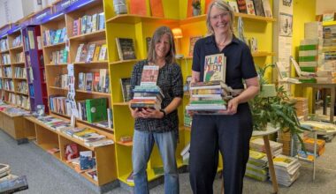 Rätsel um Hirschkuh und Mord am Edersee: Wolfhager Buchhandlung gibt Leseempfehlungen