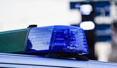 Betrunkener Fahrer hat Kinder im Auto
