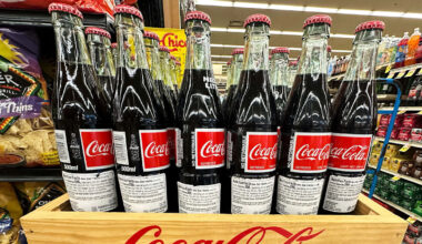 Trump fordert echten Zucker: Coca-Cola reagiert | Leben & Wissen