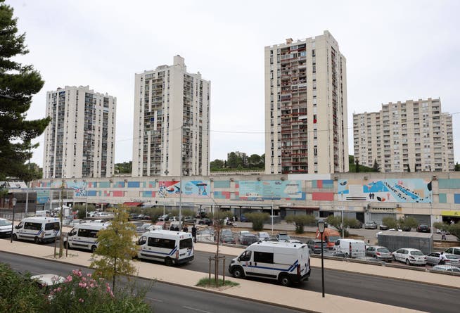 Eine von sechs «zones à urbaniser en priorité», in der ein Ausgehverbot für Jugendliche verhängt wurde: Die Hochhaussiedlung Pissevin in Nîmes