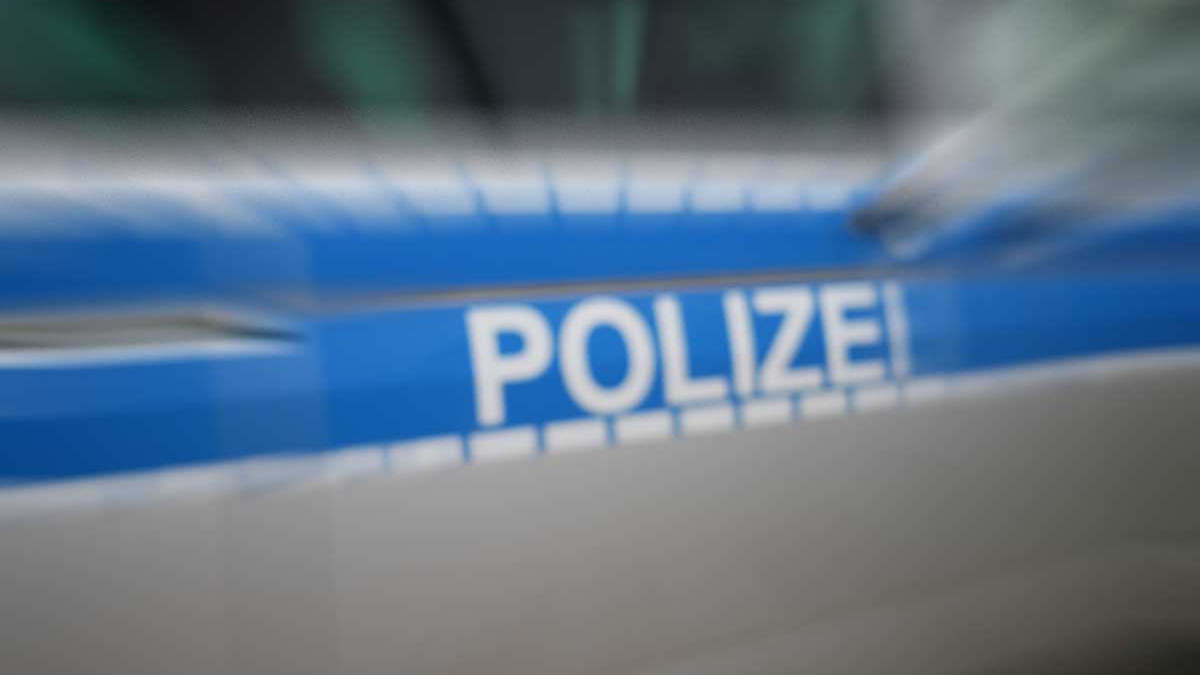 Mit Tempo 100 durch Braunschweig - Golf-Fahrer flieht vor der Polizei
