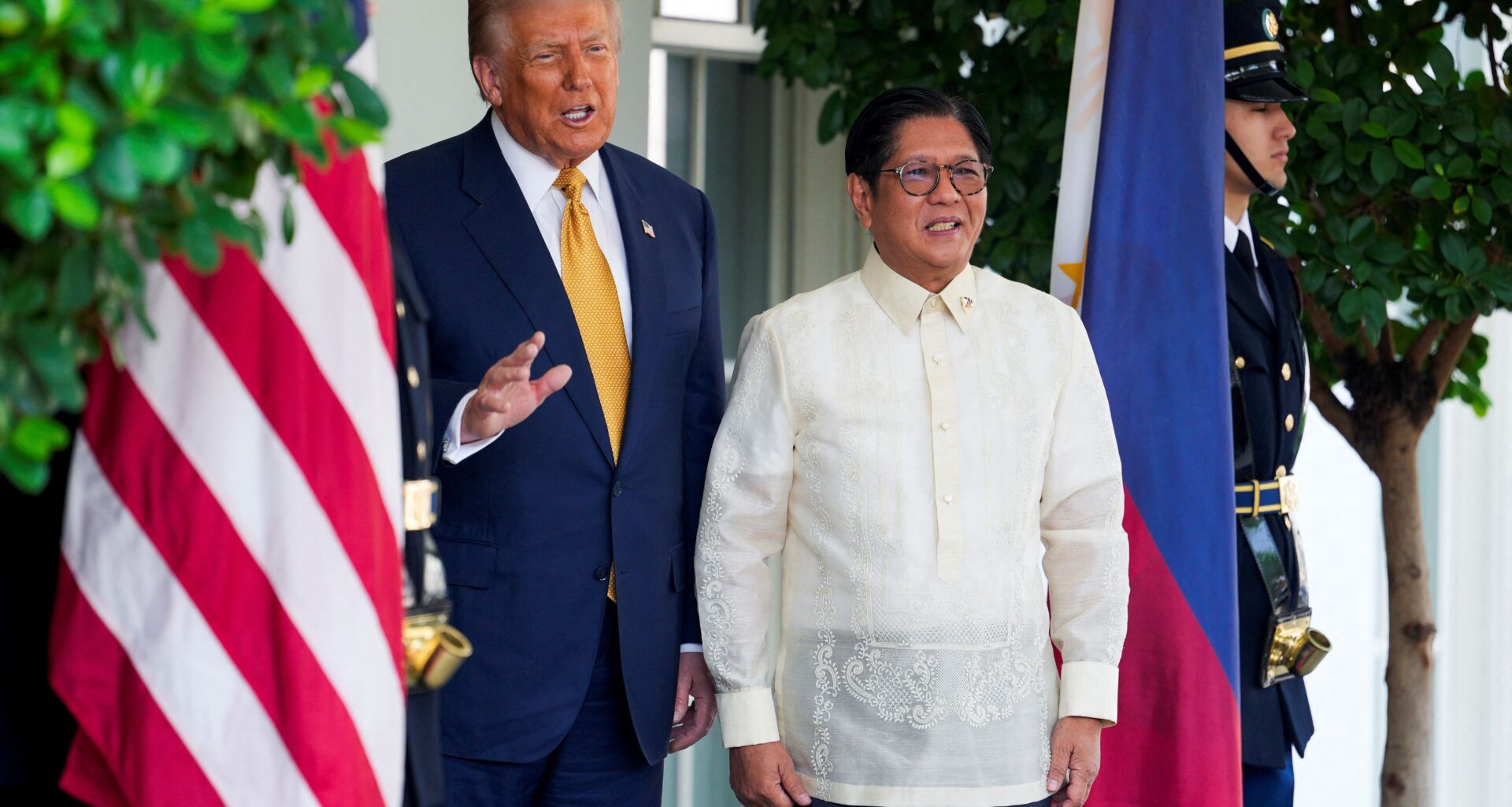 Trump kündigt 19 % Zoll auf Waren aus den Philippinen an