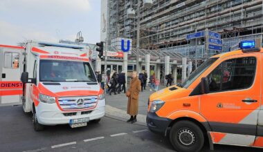 Berliner U-Bahnhof Zoo war zeitweise wegen Rauchentwicklung gesperrt