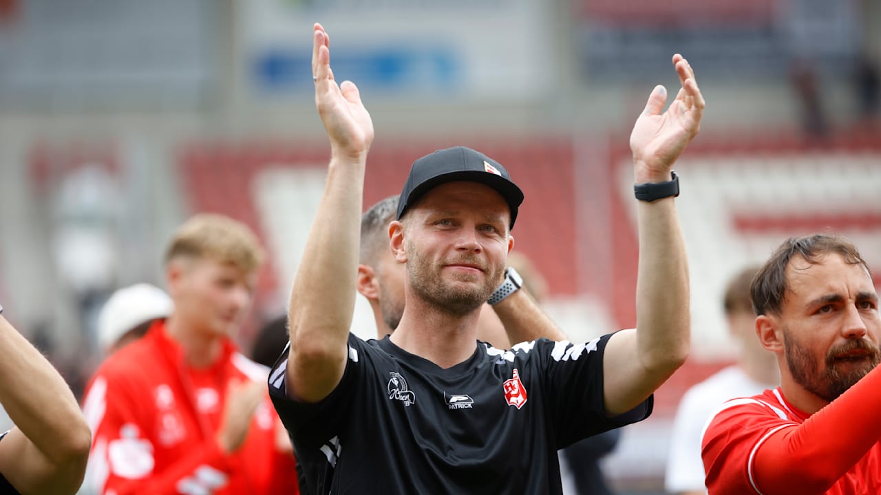 Sieg zum Einstand, aber: Was dem neuen Halle-Trainer nicht gefallen hat | Sport