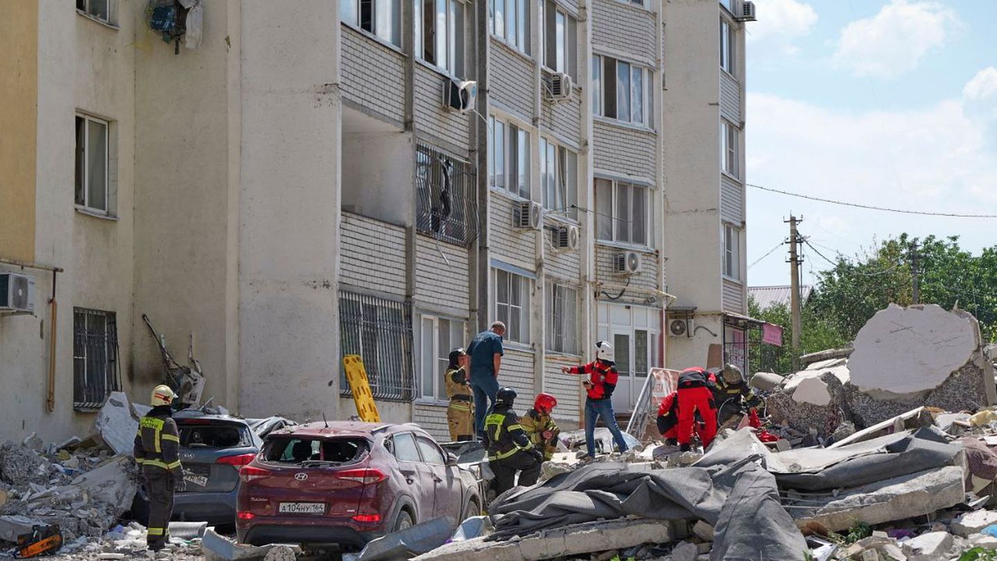 Mindestens fünf Menschen starben bei der Gasexplosion. Foto: Uncredited/Saratov region governor Roman Busargin official Telegram