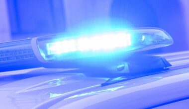 Auto kollidiert in Herford mit E-Scooter: Frau aus Bielefeld schwer verletzt